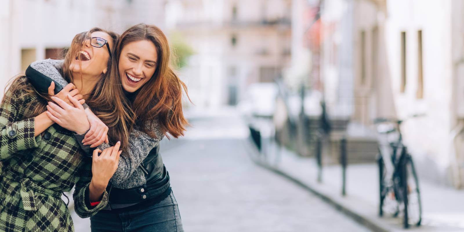 staying close with siblings despite distance